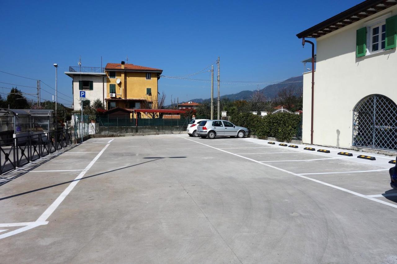 House Versilia Luca E Giada, 5 Chilometri Da Forte Dei Marmi! Dış mekan fotoğraf